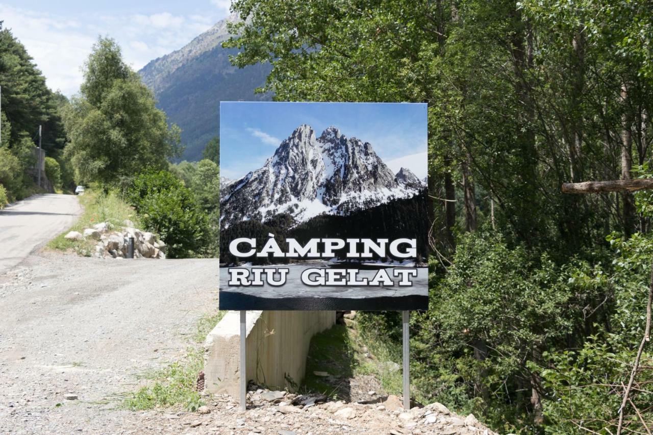 Càmping Riu Gelat Hotel Espot Bagian luar foto